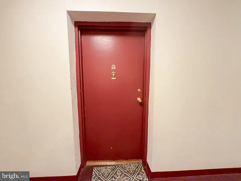 614 Sligo Ave #405 — Photo 3