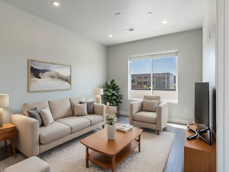Virtual Staging AI - 201-7 - August 5, 2024 14_41