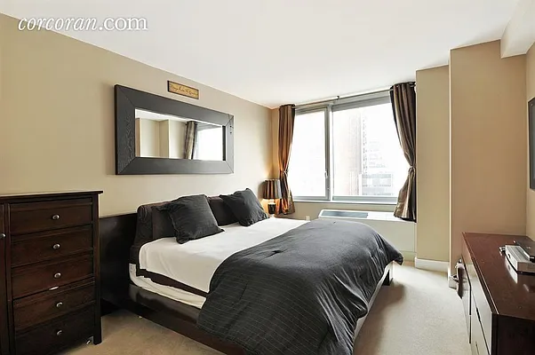 Sold by Corcoran | media 3