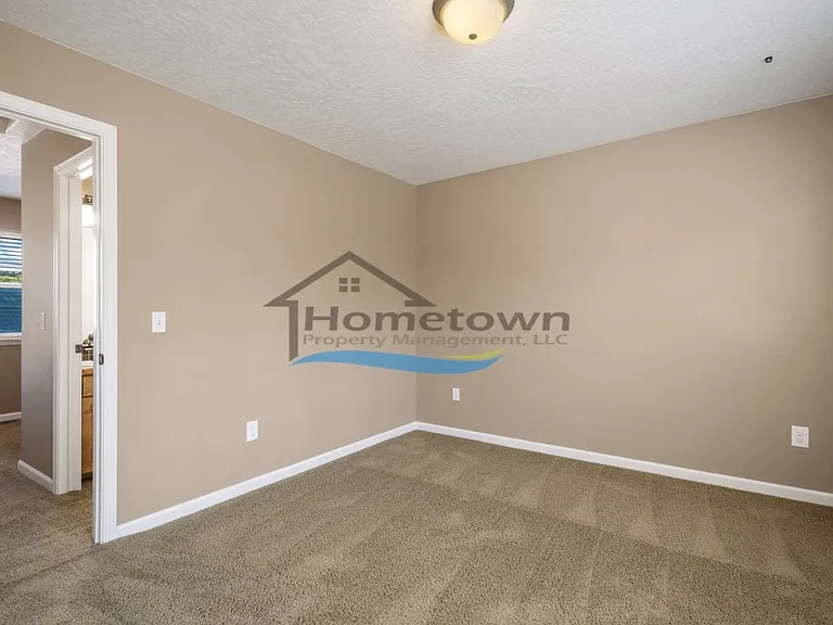 3166 N Honeysuckle Dr — Photo 11