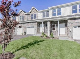 38 Decroce Ct, Parsippany, NJ 07054