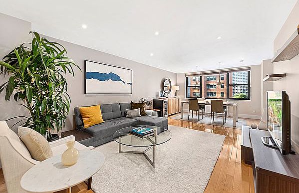 1st image of 1474 3rd Ave APT 8N