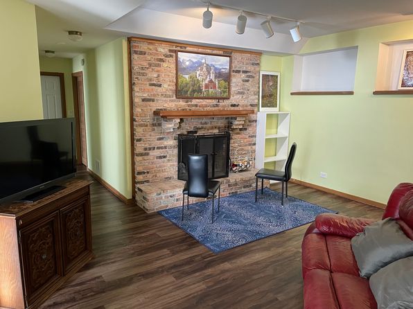 (undisclosed Address)