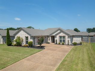 17 Success Cv, Jackson, TN 38305
