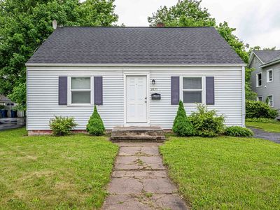 2579 Whitney Avenue, Hamden, CT, 06518