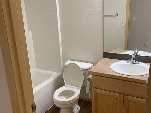 4th image of 13412 112th Ave E #13412