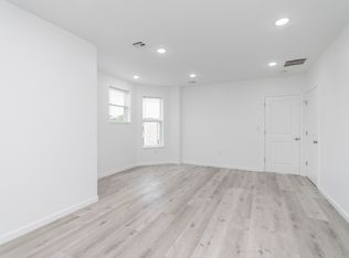 5348 Race St #C, Philadelphia, PA