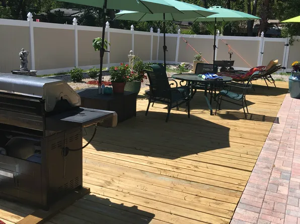 2215 Guilford Rd, Jacksonville, FL 32207