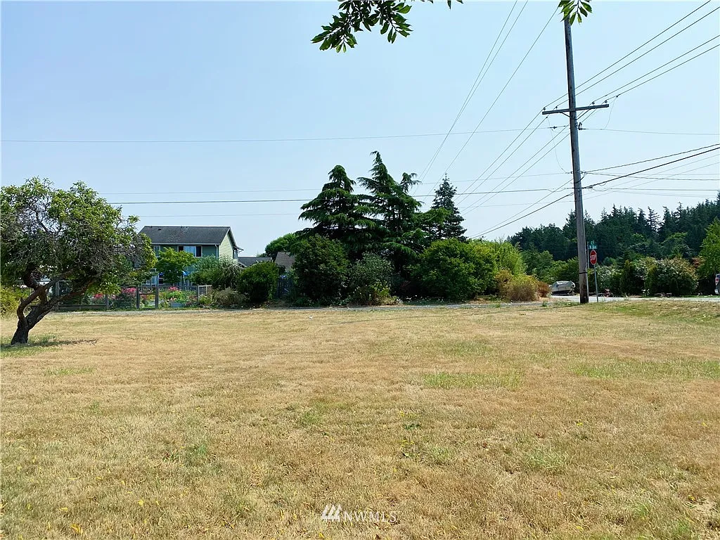 4014 N Avenue photo 1