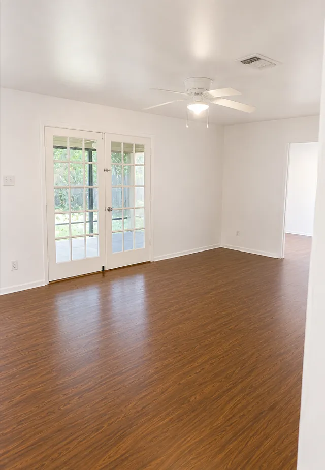 4 bed, 2.5 bath, 1650 sqft, $2,195 — Photo 4