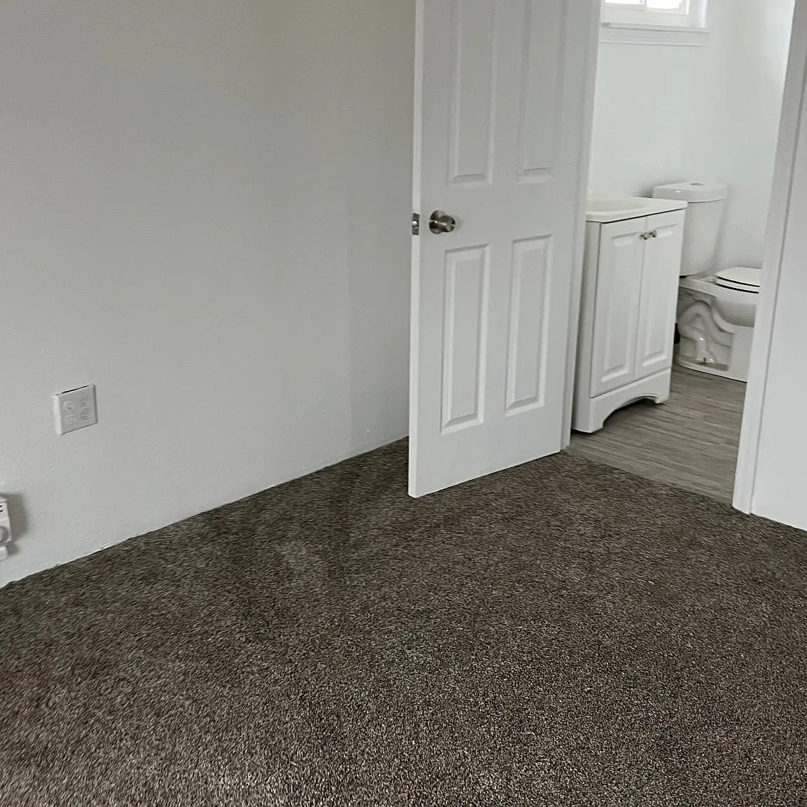 8405 Reading Rd — Photo 4