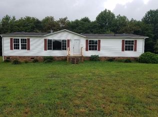 132 Carefree Ln, Ringgold, VA 24586
