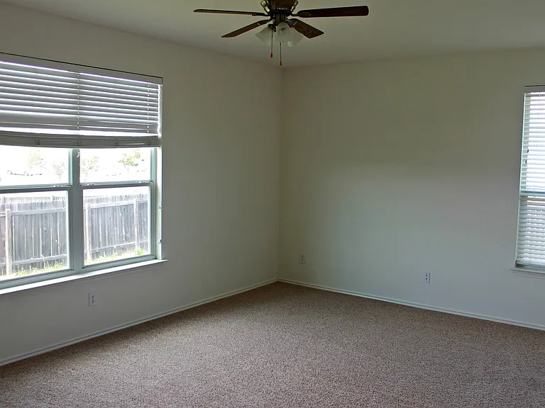 3516 Cisco Trl — Photo 9
