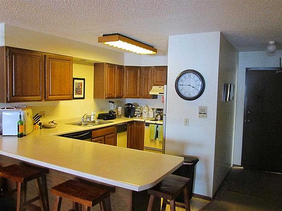 2nd image of 4376 Dartmouth Dr