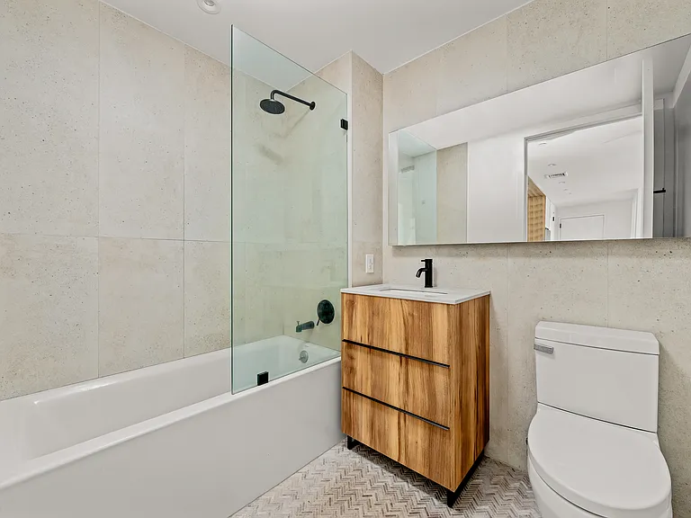 828 Metropolitan Ave #8L — Photo 10