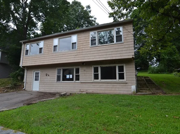 60 Freeman St, Bellingham, MA 02019