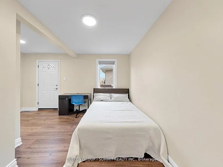 3485 Cawthra Rd — Photo 31