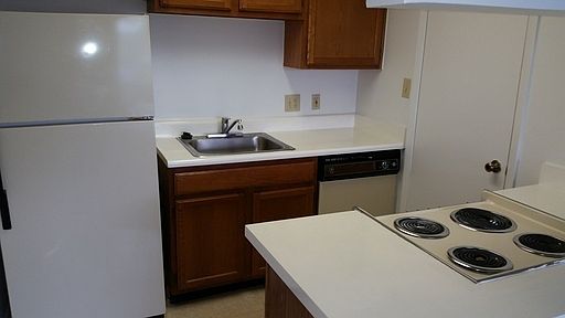 3rd image of 4647 Cason Cove Dr APT 2416