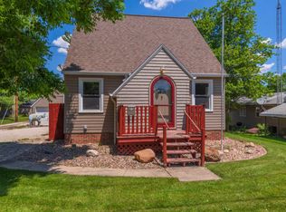 703 W Main St, Lexington, IL 61753