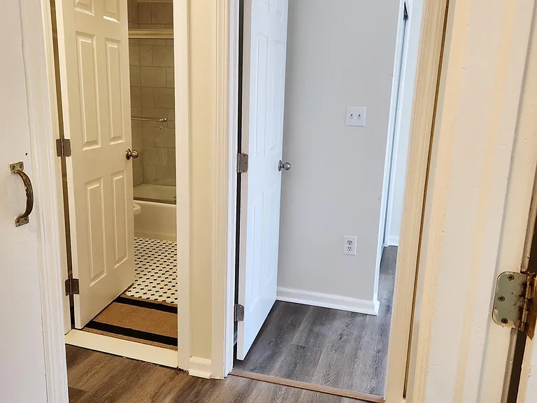 336 Hamilton Ave #B — Photo 10