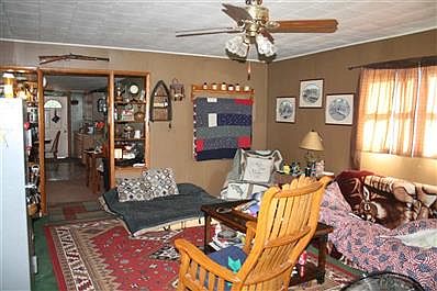 3rd image of 9850 E State Road 58
