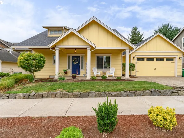 2105 N Heritage Way, Newberg, OR 97132