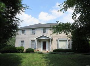 584 Kevin Dr, Bethlehem, PA 18017