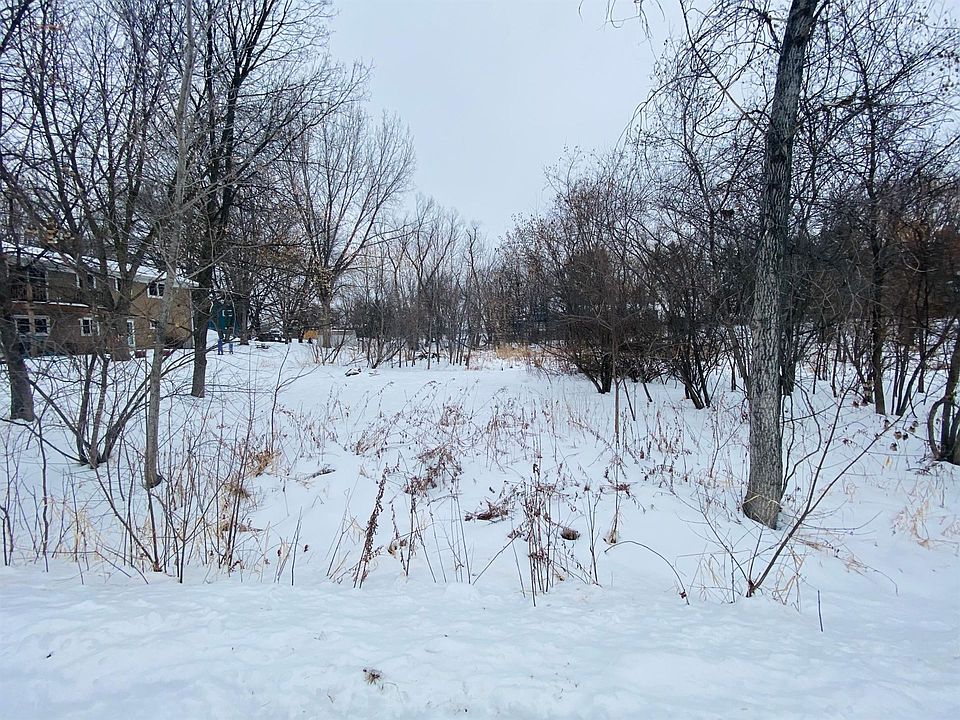 2nd image of 6110 Hillsdale Dr