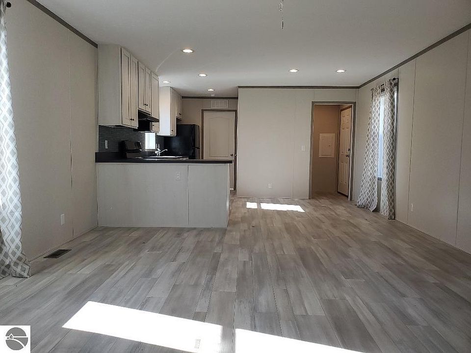 1800 E Jordan Rd Mount Pleasant MI Zillow