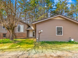 7923 Cruso Rd, Canton, NC 28716