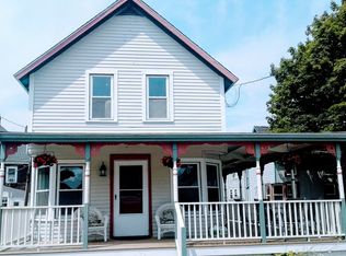 3 Sycamore St, Wareham, MA 02571