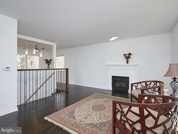 2nd image of 5107 Brentford Dr