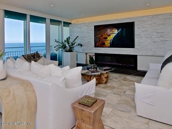 2nd image of 1601 Ocean Dr S APT 703