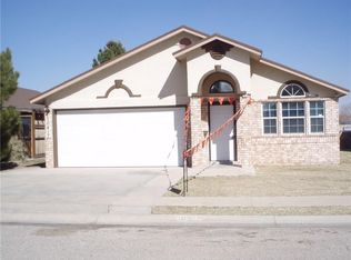10417 Ethyl Hart St, Socorro, TX 79927
