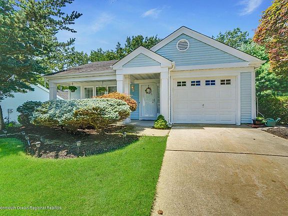 2nd image of 1525 Quince Pl