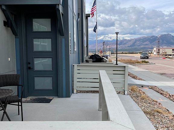 Lovely mountain views looking west