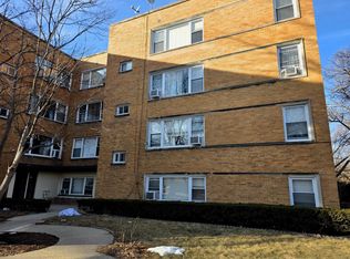 2834 W Granville Ave APT 2A, Chicago, IL 60659