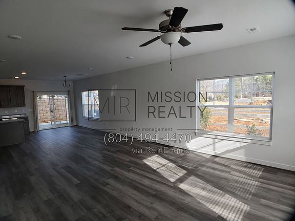 5th image of 4523 Josephine Ln
