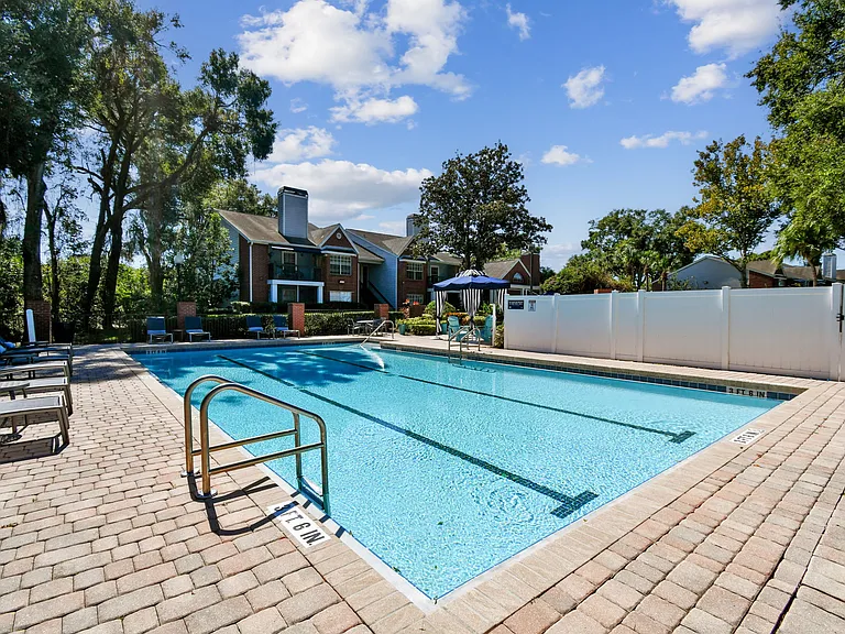 Enclave at Lake Underhill — Photo 26