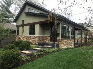 5401 Lane Pl, Downers Grove, IL 60515