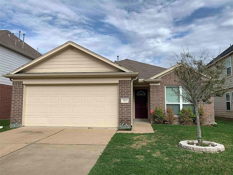 1st image of 3102 Apple Dale Dr