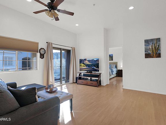 5th image of 2402 E 5TH Street #1646