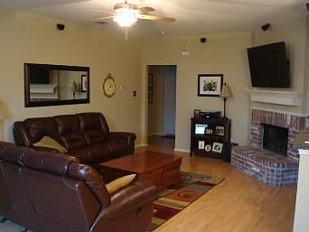 3rd image of 312 Wooded Way