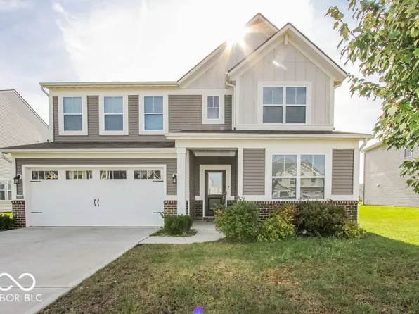 9575 Crossfield Rd, Avon, IN 46123