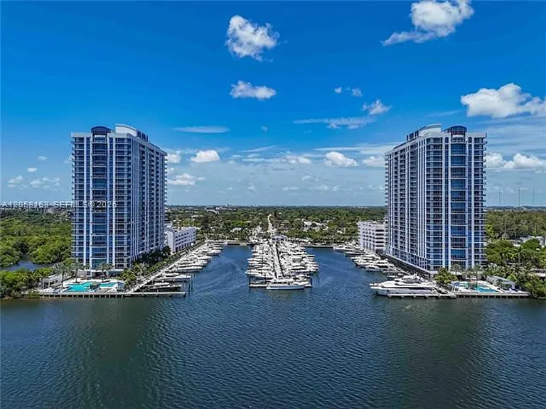 17301 Biscayne Blvd #CU-2010 — Photo 23