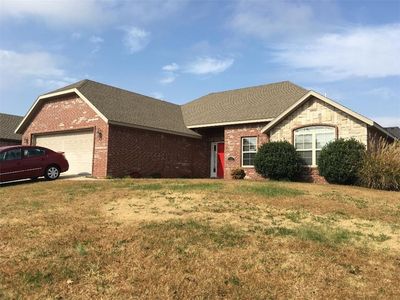 201 Camden Dr, Rogers, AR, 72756