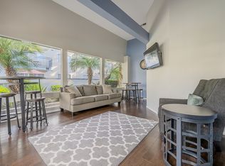1300 Fairhaven Ave #1315, Santa Ana, CA 92705