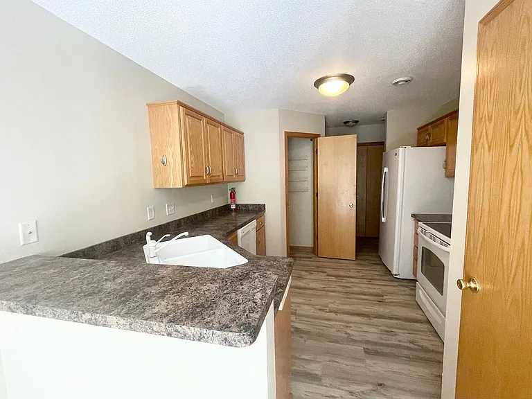 8545 121st Ave N #TOWNHOUSE — Photo 6