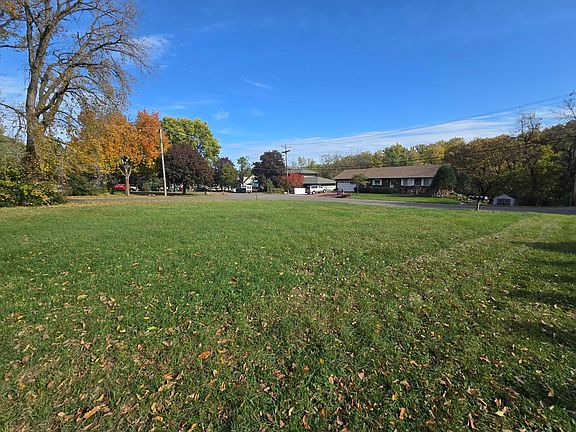5th image of 7177 River Rd