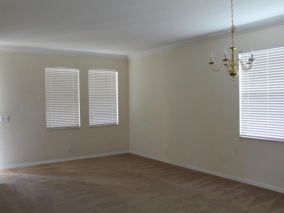 1st image of 948 SW Jeremko Ave